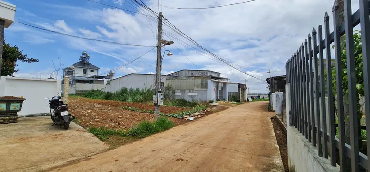 Bán Nhà riêng 232.1m2 Gần Sân Bay QT và Các Khu Hành Chính Đức Trọng
