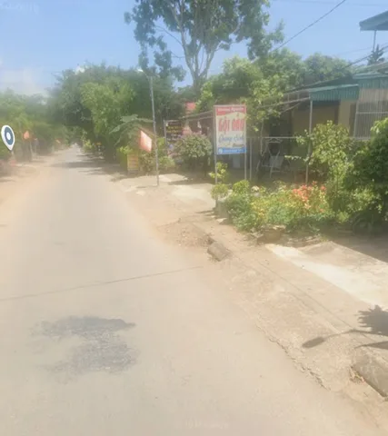 MỘT LÔ ĐẤT, HAI DƯ ĐỊA: GIAO THÔNG 516 & CỤM CN THẠCH BÌNH