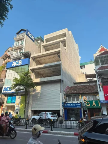 MẶT PHỐ TÔN ĐỨC THẮNG – DT 192M² – 9 TẦNG – MT 8M – 156 TỶ  SIÊU PHẨM TÒA VĂN PHÒNG LÕI TRUNG TÂM – 8 TẦNG NỔI + 1 HẦM – MẶT TIỀN BỀ THẾ – PCCC ĐẦY ĐỦ – TÀI SẢN HIẾM CÓ GIỮA LÕI NỘI ĐÔ.