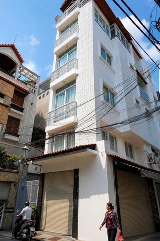 Căn hộ dịch vụ Hoàng Hoa Thám, QUẬN PHÚ NHUẬN, 4x15 (56m2), 12.5 tỷ