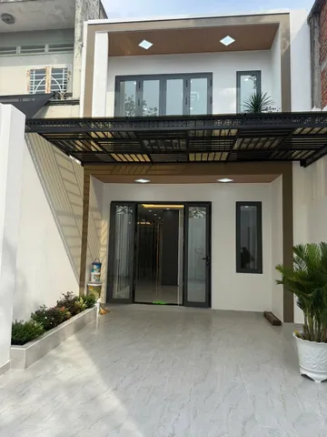Bán Nhà riêng 100m2 có sẵn 60 m2 thổ cư giá 3.9 tỷ tại  Phường Vĩnh Phú Thị xã Thuận An Bình Dương
