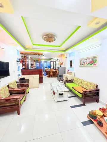 MẶT TIỀN KINH DOANH SẦM UẤT QUẬN 5 - KẾ BÊN CHỢ KIM BIÊN - 5 TẦNG THANH MÁY FULL NỘI THẤT CAO CẤP Ở VÀ KINH DOANH NGAY