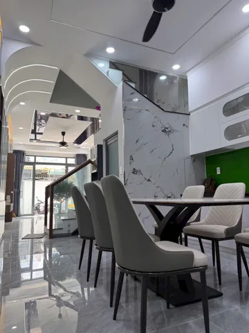 CHỦ GỬI 2 CĂN NHÀ PHỐ 1 LẦU 1 TRỆT ĐANG HOÀN THIỆN ( HOÀN CÔNG ) BỬU HOÀ - P. BIÊN HOÀ.