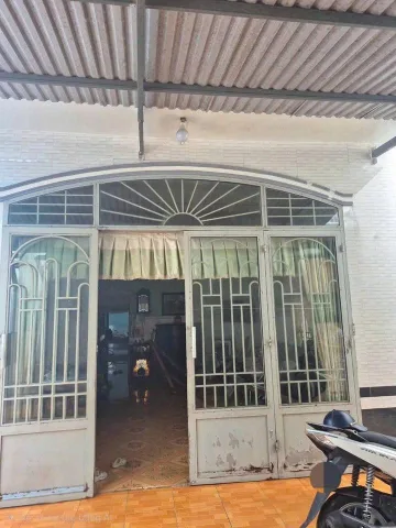 Bán Nhà riêng 154m2 có sẵn 120 m2 thổ cư giá 720 triệu tại Đường Số 28 Xã Tân Thông Hội Huyện Củ Chi TP. Hồ Chí Minh