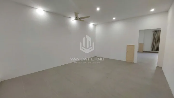 🏢 CHO THUÊ TÒA NHÀ MẶT TIỀN NGUYỄN HỮU CẢNH – 1.200M² SÀN – GIÁ 90 TRIỆU/THÁNG 🏢