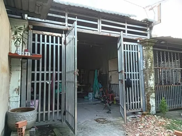 Bán nhà giá rẻ sổ hồng riêng, 4.5x36 giá tốt chỉ 1ty350, ngay Chợ Chiều, Đức Hòa Hạ