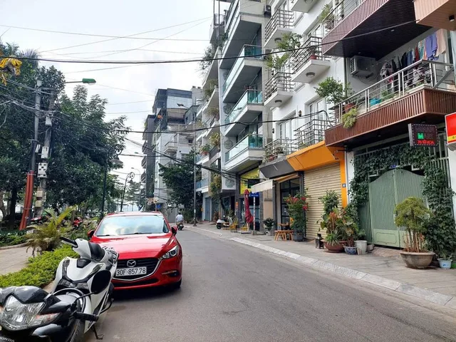 BÁN NHANH GIÁ CỰC TỐT BIỆT THỰ VIP NHẤT PHỐ TỪ HOA-TÂY HỒ-DT 175M2 MẶT TIỀN 7.8M-GIÁ 81.5 TỶ