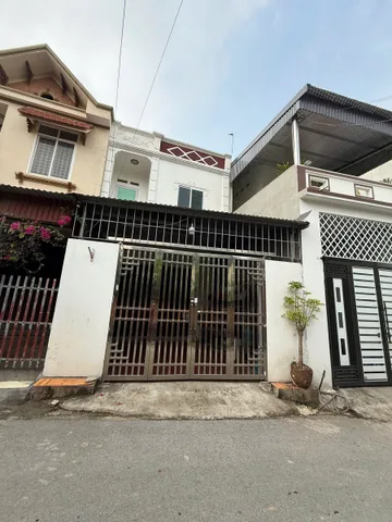 Mình cần bán nhanh nhà riêng tại Đôn Hậu, Khai Quang DT 121,3m2 MT5 m xây 2 tầng 3pn 2wc giá 2,8 tỷ