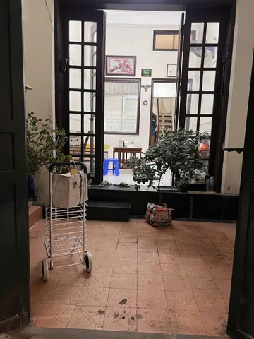 Cho thuê Nhà riêng 41m2 giá 12 triệu tại Đường Láng Phường Thịnh Quang Quận Đống Đa Hà Nội