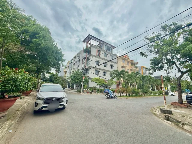 BÁN NHÀ HIỆP BÌNH CHÁNH 68m2 , 3 TẦNG , ĐƯỜNG 10M , CHỈ 11.5 TỶ. 
☎️  HOTLINE / Z.A.L.O : 0937994825   E HẬU LÀM VIỆC CHÍNH CHỦ   #HẬUCHUYÊNNHÀPHỐGIÁRẺTHỦĐUCQ9Q2DIAN