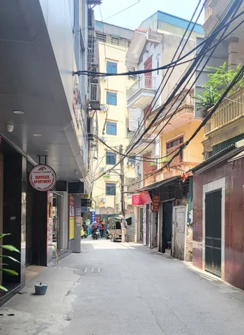 Bán đất MỸ ĐÌNH. Mặt ngõ thông, Oto 7 chỗ vào đất. Kinh doanh tấp nập. LÔ GÓC 2 mặt thoáng.