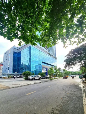 BÁN CĂN LIỀN KỀ SIÊU ĐẸP SIÊU VIP FULL NỘI THẤT ĐẲNG CẤP PHỐ LẠC LONG QUÂN-TÂY HỒ-100M2 6 TẦNG THANG MÁY MT5M-GIÁ 75.5 TỶ