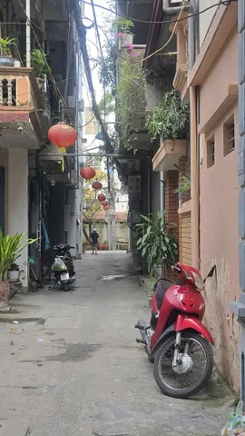 Chính chủ bán nhà riêng 38.6m2, đất vuông vắn, MT 4m, ngõ 3m, SĐCC