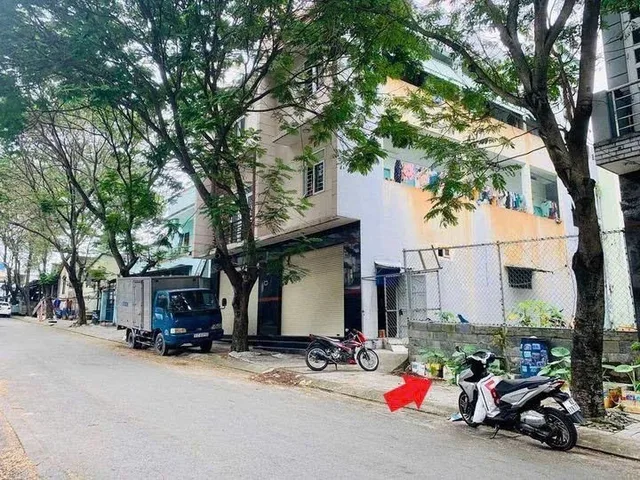BÁN LÔ ĐẤT DT 60M2 TRỤC CHÍNH KINH DOANH
