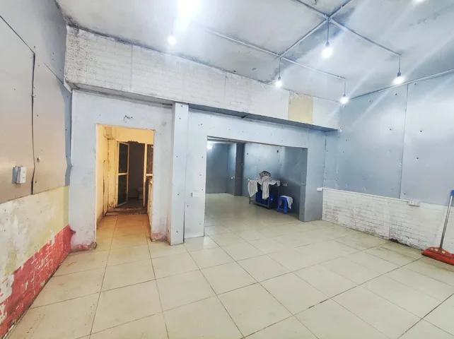 TẬP THỂ TẦNG 1 THÀNH CÔNG, BA ĐÌNH - MẶT NGÕ KD - 30M RA Ô TÔ – HÀNG ĂN, KHO, PHÒNG TẬP