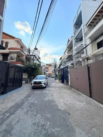 VỊ TRÍ ĐẸP, HXH QUAY ĐẦU - KHU KS ĐỆ NHẤT, ÚT TỊCH, SÁT TRUNG TÂM - 4 TẦNG, 64M2, SỔ A4 - HƠN 12Tỷ XÍU