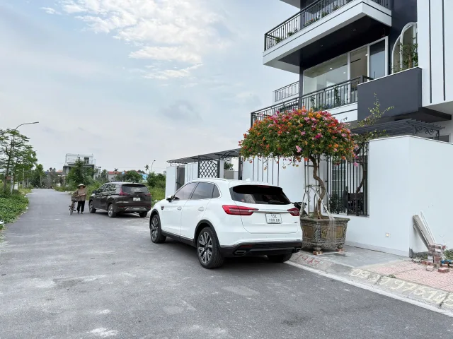 🔥 BÁN LÔ ĐẤT ĐẸP TỔ DÂN PHỐ 6 – THỊ TRẤN AN DƯƠNG 💰 Giá chỉ 3,3x tỷ
LH 0979087664