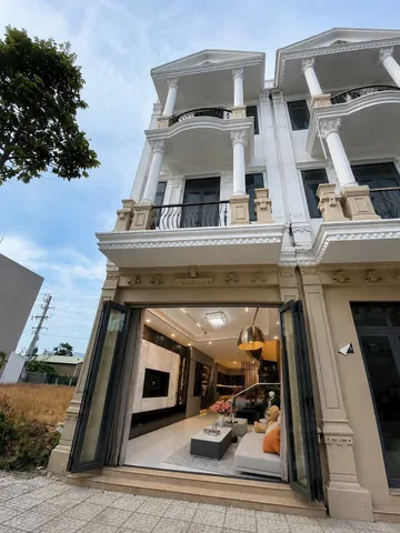 Bán Nhà riêng 60m2 có sẵn 60 m2 thổ cư giá 2.45 tỷ tại Đường ĐT 747B Phường Tân Hiệp Thị xã Tân Uyên Bình Dương