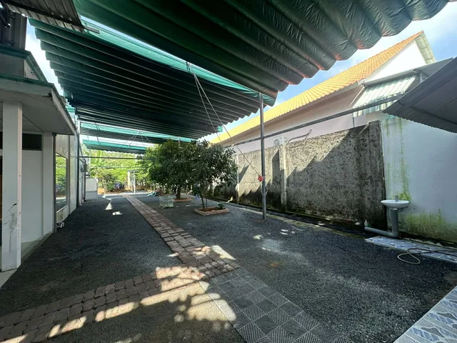 Nhà vườn 577.1m2 thổ cư, 2 mặt tiền ,cặp vách bệnh viện sản nhi tw Long Na  giá 4.85 tỷ tại Đường Đinh Thiếu Sơn Phường 7 Thành phố Tân An Long An