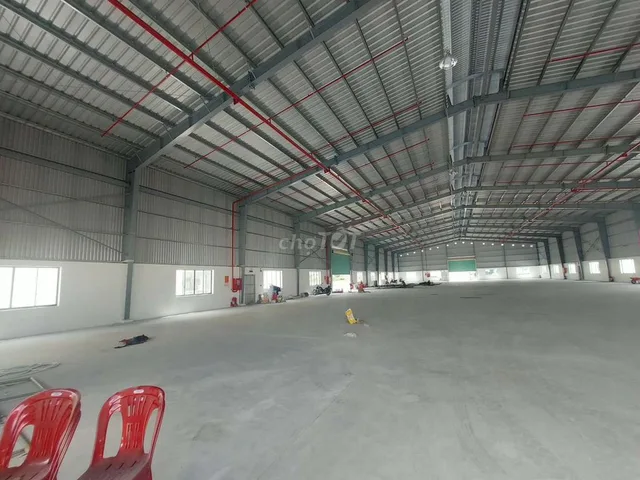 Cho thuê xưởng mới 4300m2.Nằm cụm sx CN nam tân uyên,Bình Dương