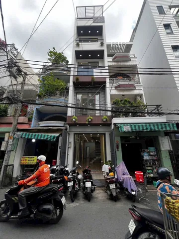 Bán Nhà riêng 46.5m2 có sẵn 46.5 m2 thổ cư giá 12.9 tỷ tại Đường Cô Giang Phường 03 Quận Phú Nhuận TP. Hồ Chí Minh