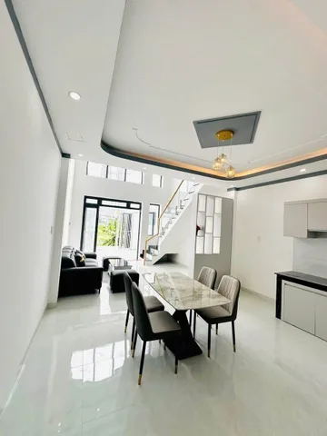 Bán Nhà Trả Góp Chỉ 600 Triệu Sổ Riêng Gần Cây Xăng 75 Đường Đồng Khởi Giá Rẻ