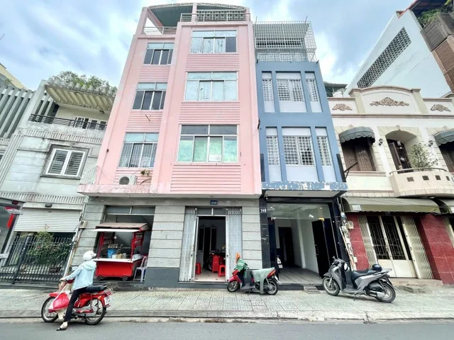 Bán Nhà 33m2-4 lầu- chỉ nhỉnh 12 tỷ mặt tiền Nguyễn Phi Khanh Quận 1
