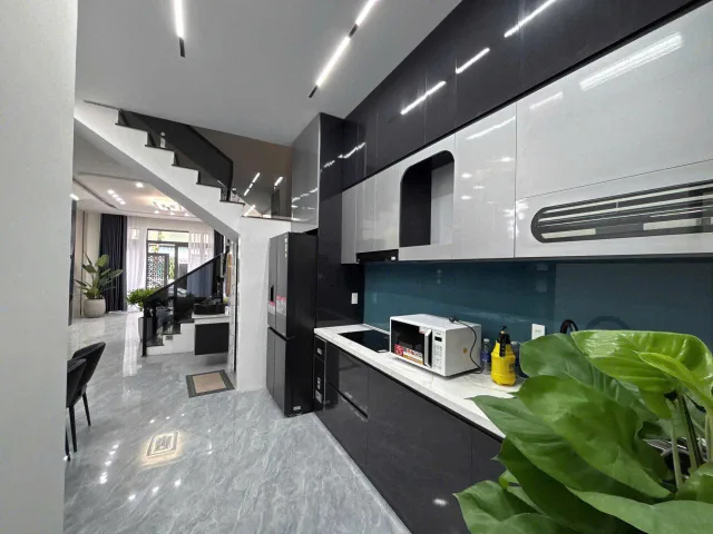 BÁN NHÀ PHỐ 4 TẦNG MỚI HOÀN THIỆN – FULL NỘI THẤT – TRUNG TÂM HÒA CƯỜNG GẦN ĐẠI HỌC ĐÔNG Á-11.2 TỶ