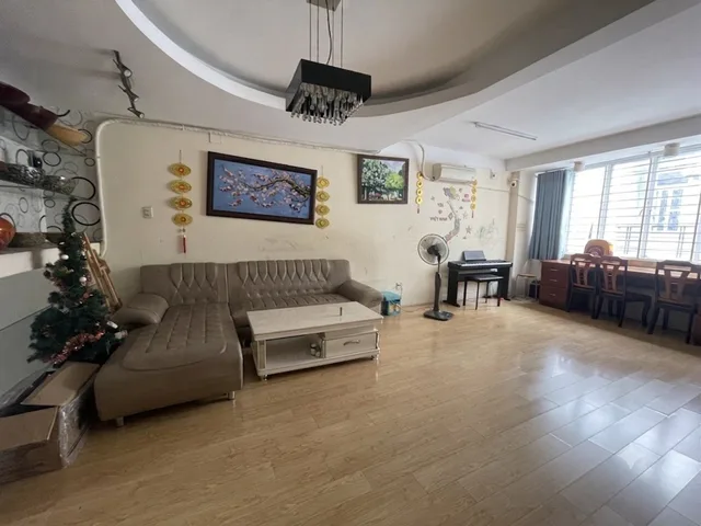 NHÀ ĐẸP - 2 MẶT HẺM - NỞ HẬU 4.7M - 52M² - 5 TẦNG - CÁCH MẠNG THÁNG 8