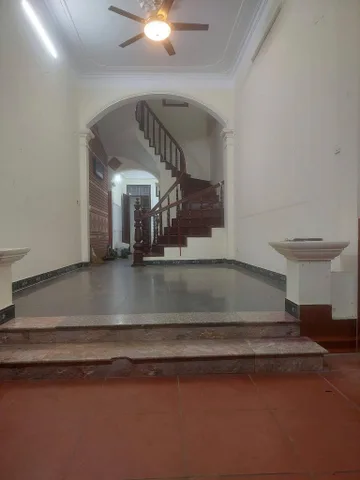 Cho thuê nhà ngõ 108 Trần Phú, Hà Đông 48m x 4T (4 ngủ) giá 15tr NGÕ OTO