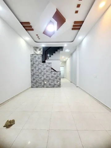 BÁN NHÀ MẶT TIỀN KHU DÂN CƯ LÊ THÀNH ĐƯỜNG 10M CÓ LỀ 4X16 7 TỶ 74 (B1016)