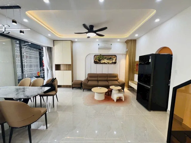 Bán Nhà riêng 30.5m2 có sẵn 30.5 m2 thổ cư giá 6.89 tỷ tại - Chọn - Phường 05 Quận Bình Thạnh TP. Hồ Chí Minh