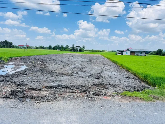 Bán đất thổ 5x36 mt nhựa Thanh Phong Bình Lãng cách TL833 500m về Trung Tâm Lạc Tấn 2km