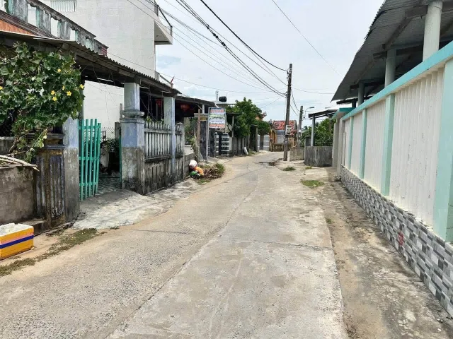 Bán Đất 171m2 có sẵn 90 m2 thổ cư giá 2.75 tỷ tại - Chọn - Xã Hòa Hiệp Nam Huyện Đông Hòa Phú Yên