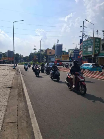 BÁN NHÀ MẶT TIỀN ÔNG ÍCH KHIÊM QUẬN 11 50M² 3 TẦNG 17,5 TỶ KINH DOANH VÒNG XOAY ĐẦM SEN
