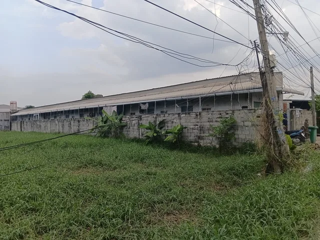 Bán Nhà trọ 305m2 có sẵn 121 m2 thổ cư giá 3 tỷ tại Đường Lục Viên Xã Đức Lập Thượng Huyện Đức Hòa Long An