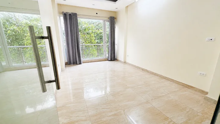 Cho thuê nhà Mặt Phố PHÚ DIỄN, Bắc Từ Liêm. 22 triệu/ tháng. Ưu tiên: Hộ gia đình, Văn phòng, Spa, KD Onl, Trưng bày sạch...