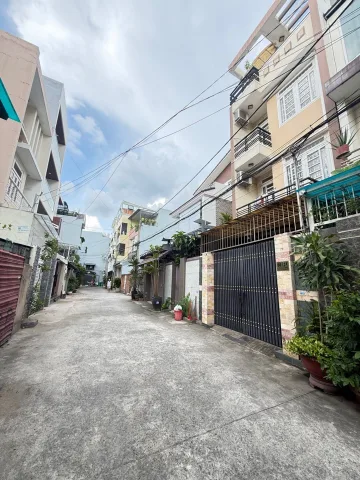 BÁN NHÀ 3 TẦNG LINH ĐÔNG , HẺM XE HƠI TRÁNH NHAU, 80M2 , CHỈ 7.95 TỶ.