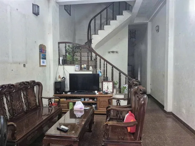 Cho thuê nhà làm CHDV Định Công Hạ, Hoàng Mai 157m x 3T(DT nhà 67m- 5 ngủ) giá 13 triệu