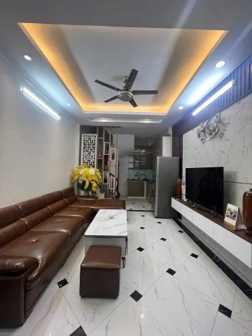 CHO THUÊ NHÀ MỚI  5 TẦNG TẠI ĐÔNG THIÊN – VĨNH HƯNG, HOÀNG MAI  – 12,5 TRIỆU/THÁNG