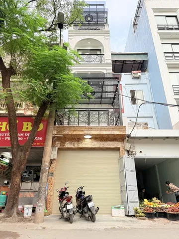 Bán nhà mặt phố Mai Dịch Cầu Giấy thông Hoàng Quốc Việt, vỉa hè, KD sầm uất, 70m2 chỉ 2x tỷ