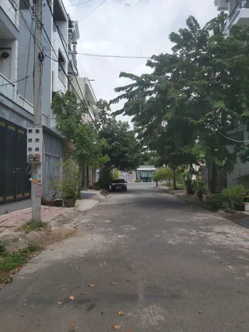 Đất full thổ cư - giá 2,3 tỷ - Khu dân cư Hoàng Hoa - Diện tích đất 4,7m x 17m - lh 0919089456
