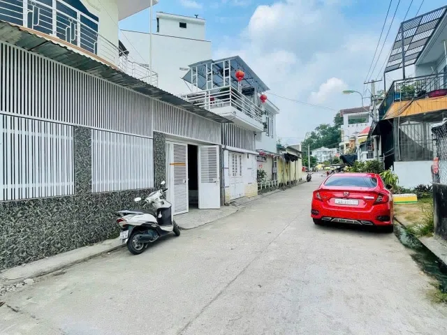 CHỦ CẦN BÁN NHÀ MẶT TIỀN NGANG 8M NGÔ ĐẾN NHA TRANG