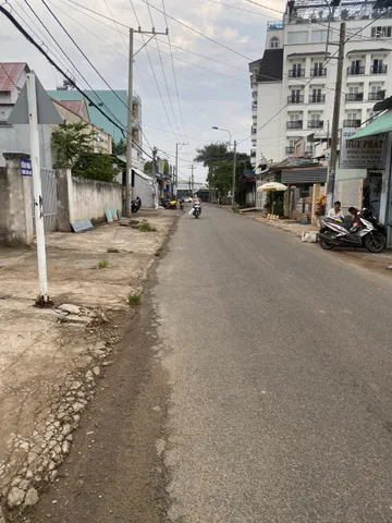Bán Nhà riêng 201m2 có sẵn 55 m2 thổ cư giá 5.5 tỷ tại Đường Nguyễn Chí Thanh Phường Xuân An Thành phố Long Khánh Đồng Nai