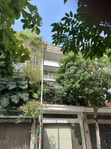 BÁN NHÀ KINH DOANH ĐƯỜNG 19/5 – 65M² – Ô TÔ ĐỖ CỬA – GIÁ 15 ĐỒNG