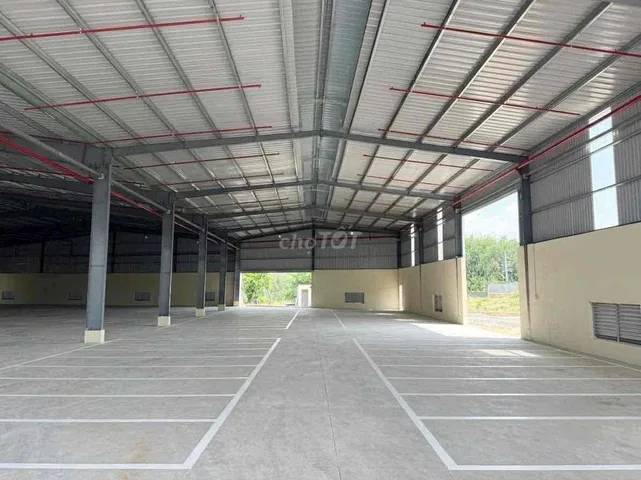 XƯỞNG CHO THUÊ TÂN UYÊN Diện Tích Khuôn Viên 5.200m2 Diện Tích Nhà Xưở