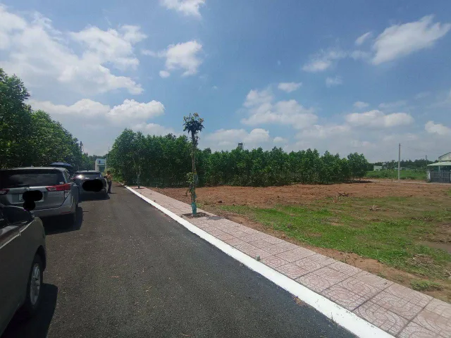 Bán Đất 100m2 có sẵn 100 m2 thổ cư giá 4.9 tỷ tại Đường Bình Minh Xã An Viễn Huyện Trảng Bom Đồng Nai