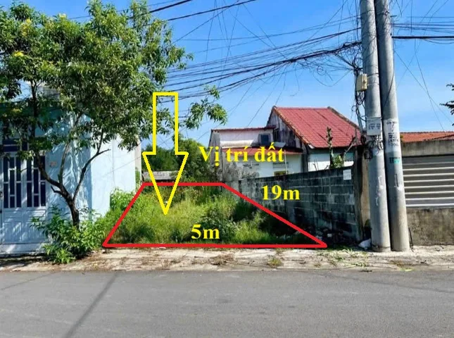 Bán gấp 96m2 MTĐ full thổ cư giá chỉ 890tr gần KCN Tây Bắc và BV Đa Khoa Củ Chi, SHR.