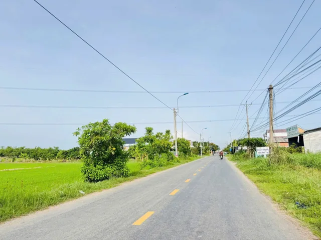 Bán Đất thổ cư 5x33 mt TL833B cách ngã 4 Lạc Tấn 500m kế bên ủy ban trường học