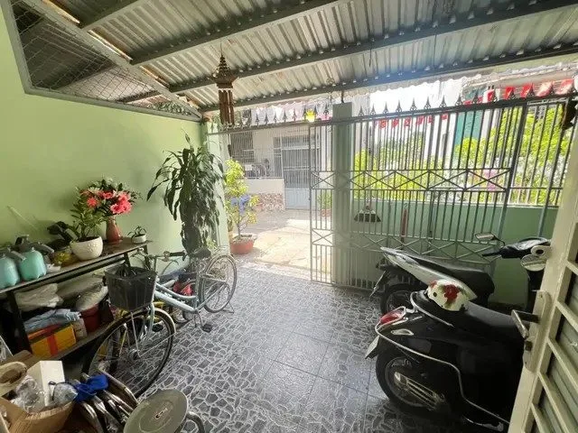 Bán Nhà Huỳnh Tấn Phát Trung Tâm Quận 7, Ngang 5M, Hẻm 4M, Gần Chợ, Trường Học,Chỉ  6.95 Tỷ